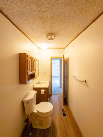 $220,000 | 209 Heylman Street, Fort Scott, KS 66701