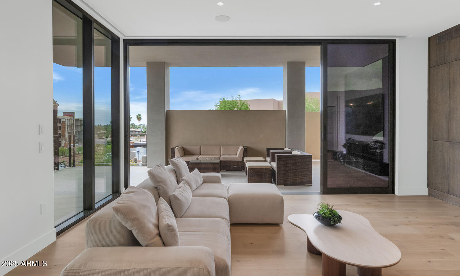 5000 East Camelback Road, Unit 102 Scottsdale, AZ 85251 - Photo 4 of 34