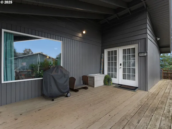 $645,000 | 89655 Sea Breeze Drive, Warrenton, OR 97146