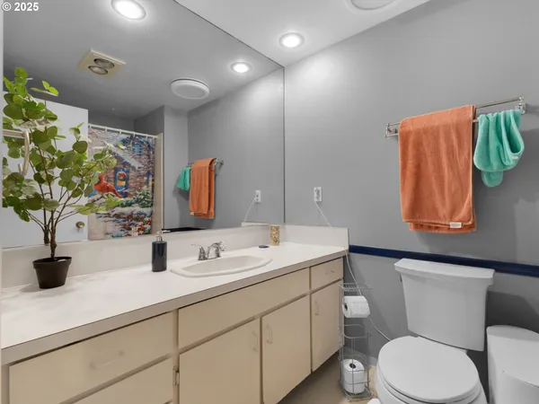 $645,000 | 89655 Sea Breeze Drive, Warrenton, OR 97146