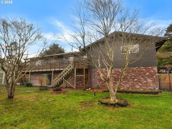 $645,000 | 89655 Sea Breeze Drive, Warrenton, OR 97146