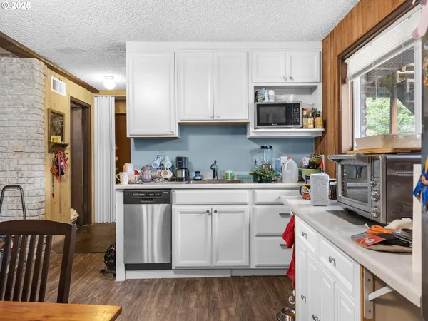 $645,000 | 89655 Sea Breeze Drive, Warrenton, OR 97146