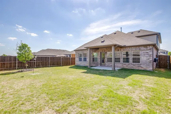 $2,800 | 8924 Lantana Meadow Drive, Fort Worth, TX 76131
