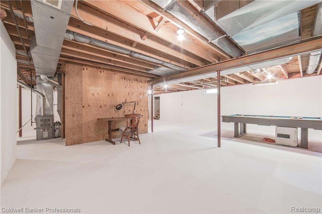 4360 Crawford Road Dryden, MI 48428 - Photo 40 of 48 4360 Crawford-40.jpg