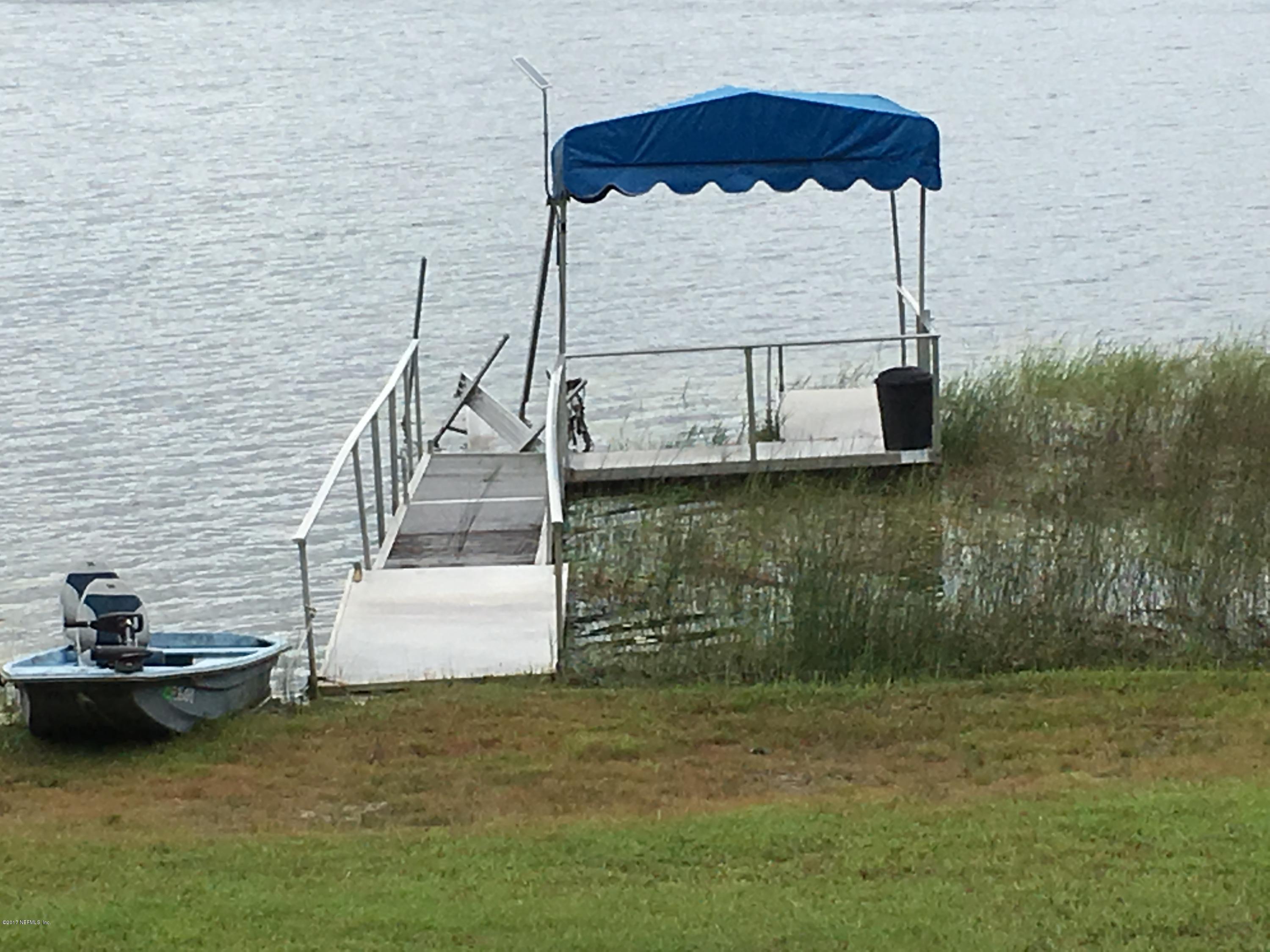 8130 Alderman Road Melrose, FL 32666 - Photo 30 of 36 Close Up View of Dock & Boat Lift