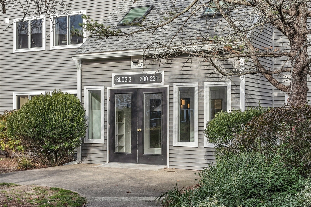 255 North Road, Unit 201 Chelmsford, MA 01824 - Photo 1 of 23 Gallery Image 1