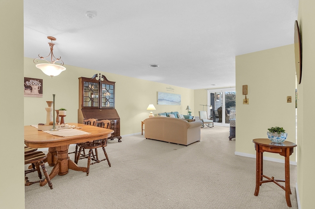 255 North Road, Unit 201 Chelmsford, MA 01824 - Photo 3 of 23 Gallery Image 3