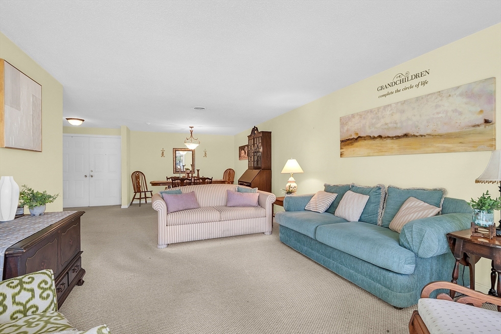 255 North Road, Unit 201 Chelmsford, MA 01824 - Photo 7 of 23 Gallery Image 7