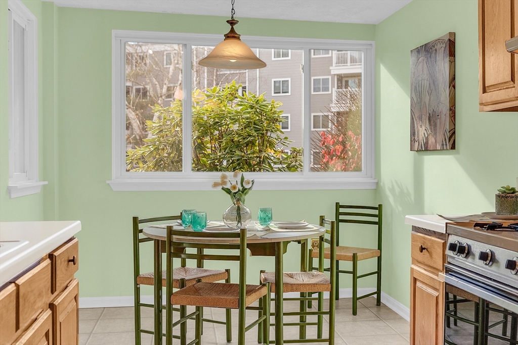 255 North Road, Unit 201 Chelmsford, MA 01824 - Photo 9 of 23 Gallery Image 9