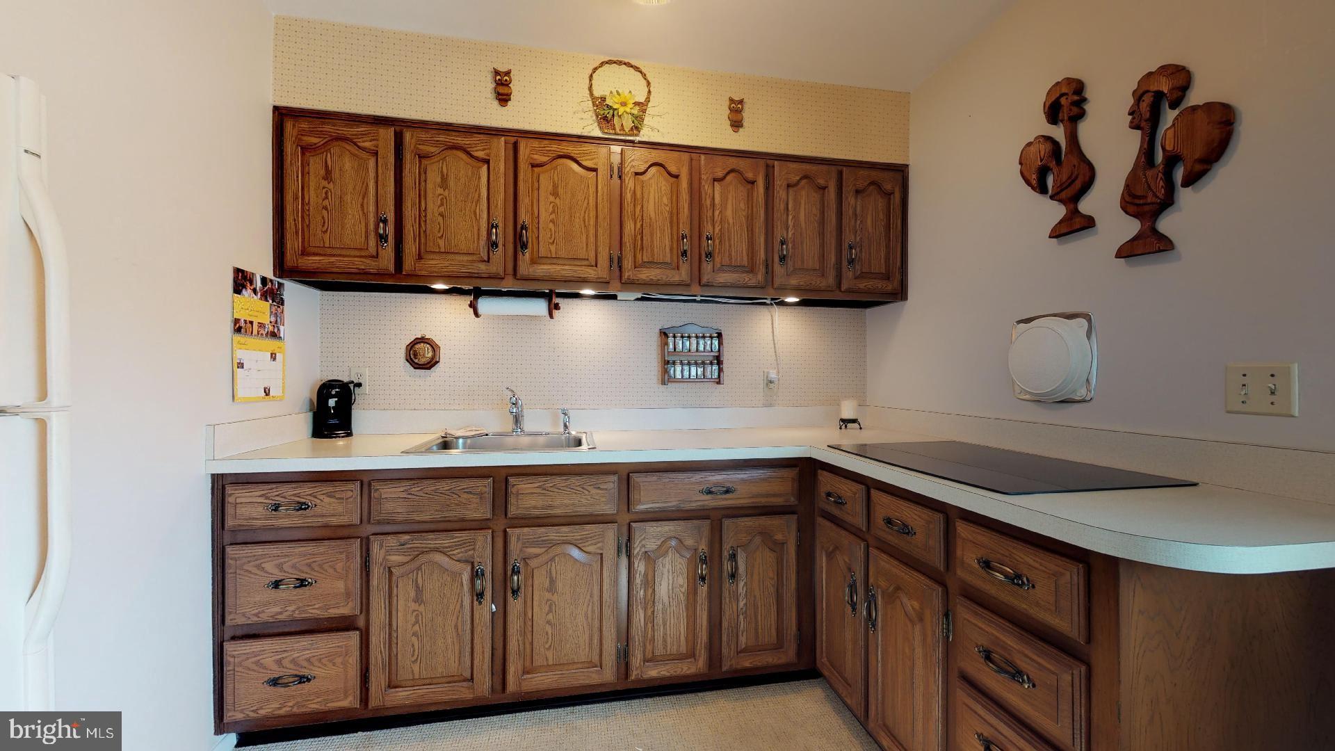 3946 Rutland Road Bethlehem, PA 18020 - Photo 10 of 21 Gallery Image 10