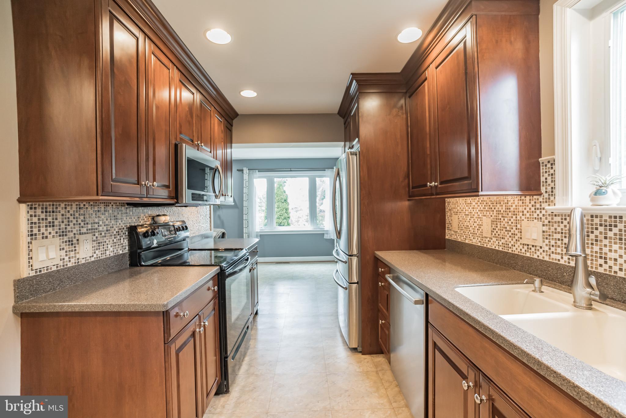 324 Taylor Road Springfield, PA 19064 - Photo 9 of 30