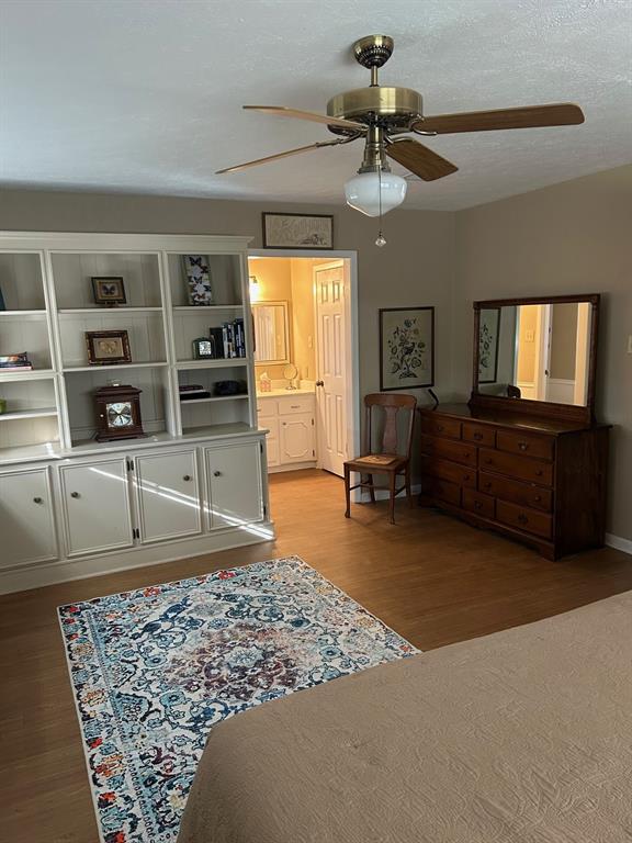 1000 Clark Street Mexia, TX 76667 - Photo 10 of 14 a living room with furniture and a flat screen tv