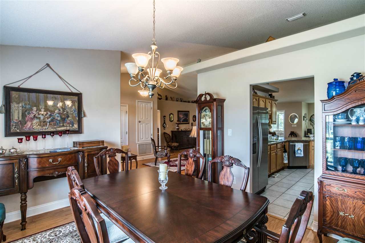 1060 Destin Avenue Foley, AL 36535 - Photo 3 of 33