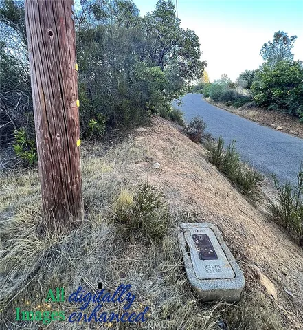 $39,000 | 12230 Cerrito Drive, Clearlake Oaks, CA 95423