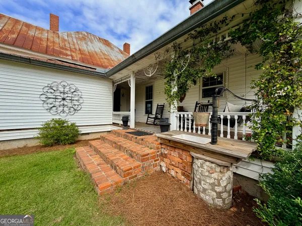 $489,000 | 11 Shortcut Road, Lumber City, GA 31549