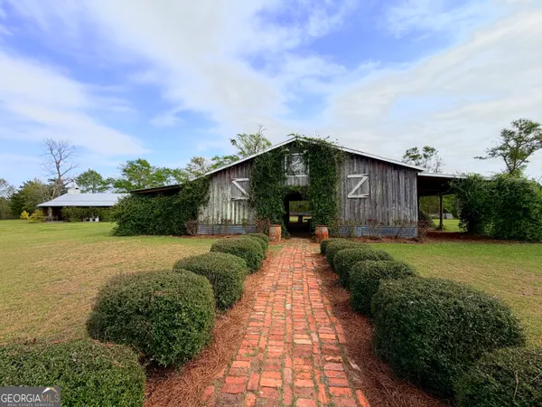 $489,000 | 11 Shortcut Road, Lumber City, GA 31549