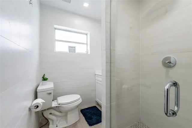 $989,000 | 825 Southwest 14th Street, Fort Lauderdale, FL 33315