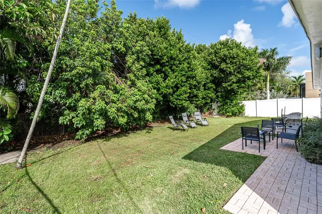 $989,000 | 825 Southwest 14th Street, Fort Lauderdale, FL 33315