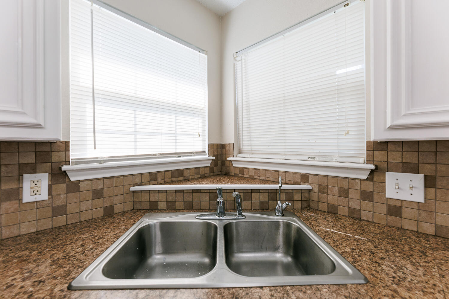6526 7th Street Lubbock, TX 79416 - Photo 29 of 67 6526 7th-22