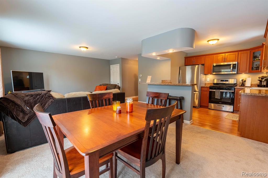 21116 Middlebelt Road Farmington Hills, MI 48336 - Photo 17 of 43