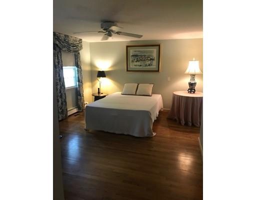 85 Albemarle Road Norwood, MA 02062 - Photo 3 of 14 Gallery Image 3