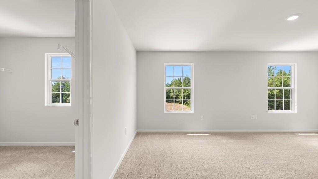 35 Coggins Place Northeast Rome, GA 30165 - Photo 15 of 28 an empty room with windows