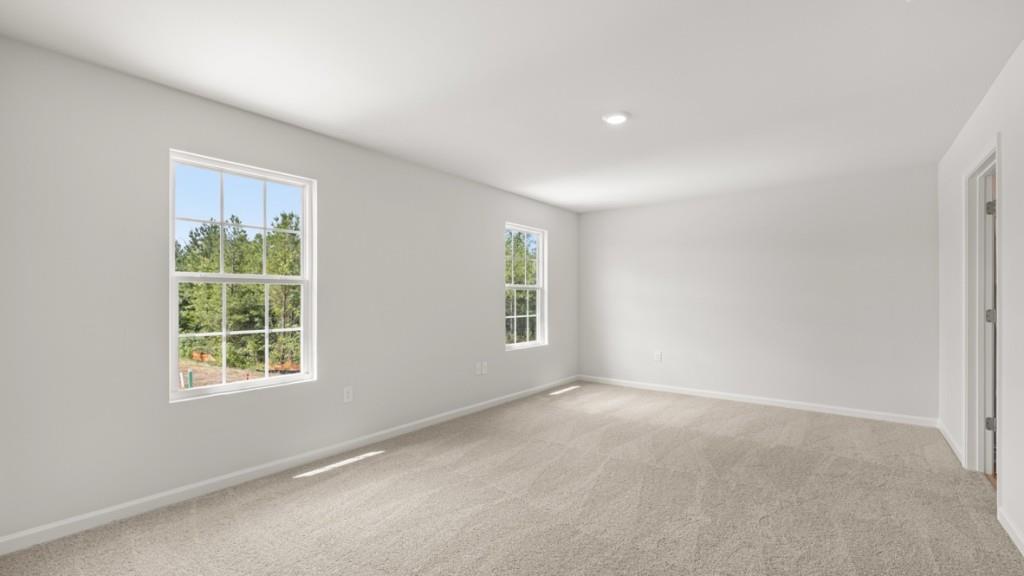 35 Coggins Place Northeast Rome, GA 30165 - Photo 16 of 28 an empty room with windows