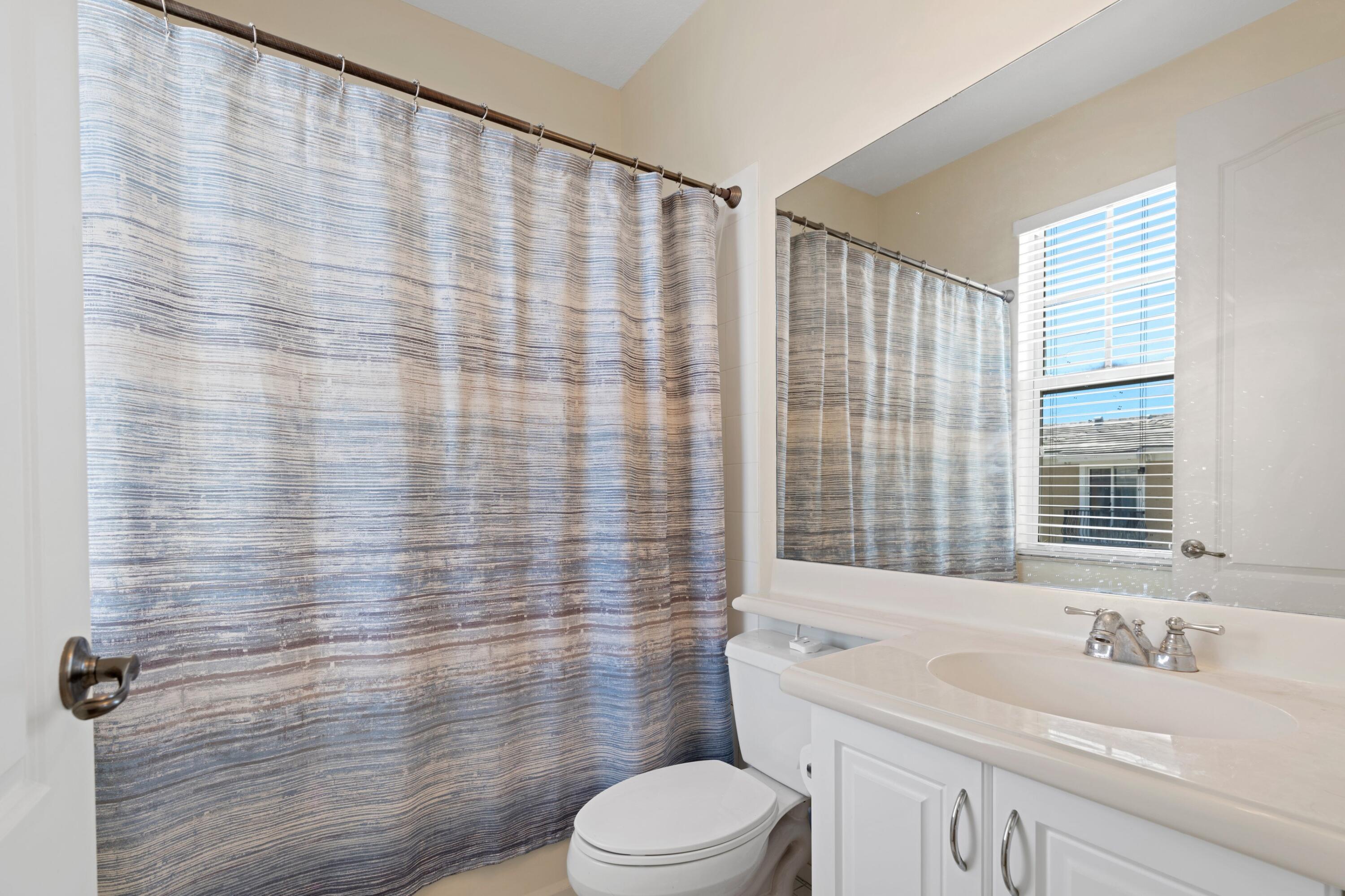 639 Northwest 38th Circle Boca Raton, FL 33431 - Photo 15 of 33 Bathroom #3