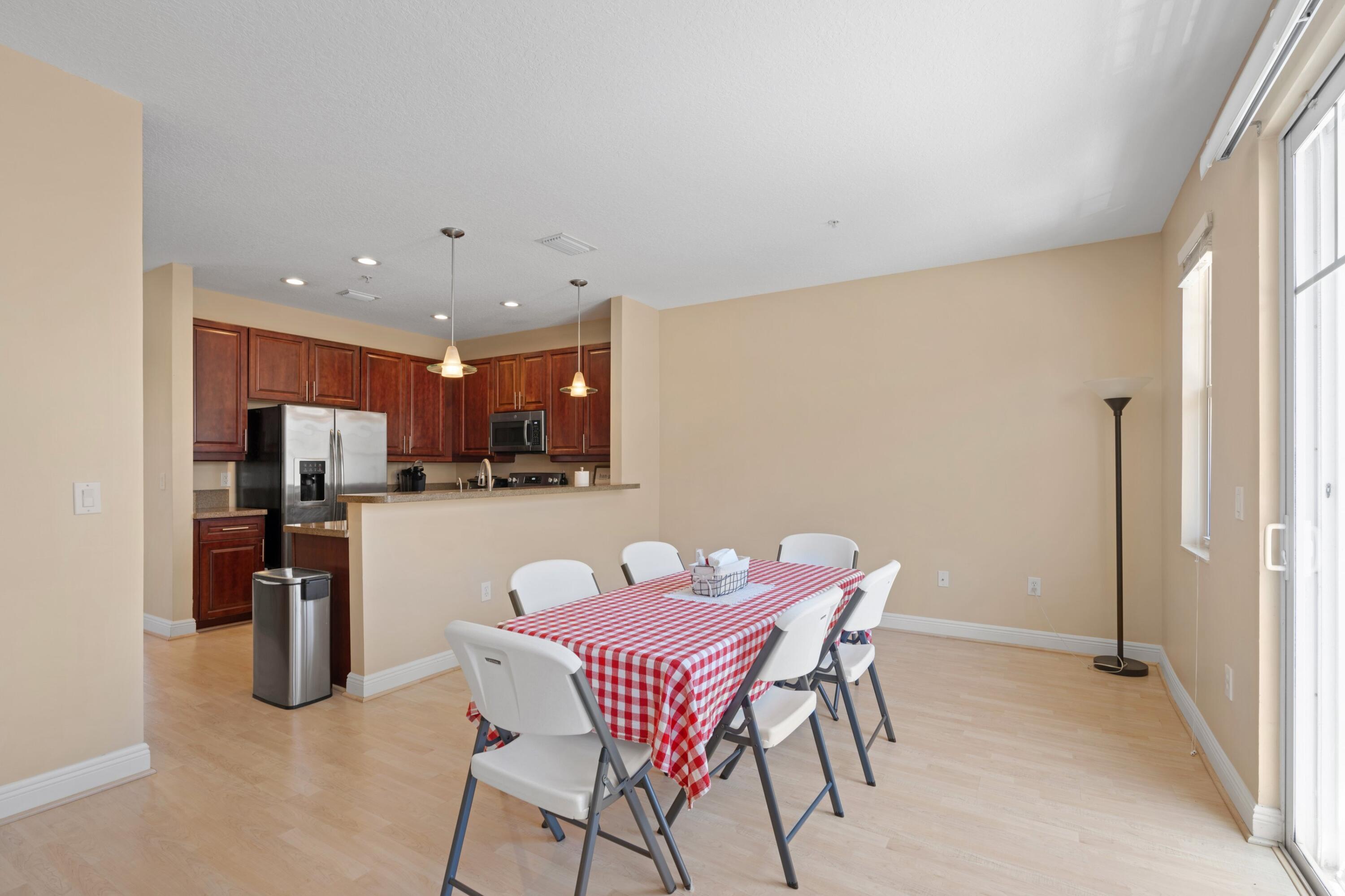 639 Northwest 38th Circle Boca Raton, FL 33431 - Photo 6 of 33 Eat In Kitchen