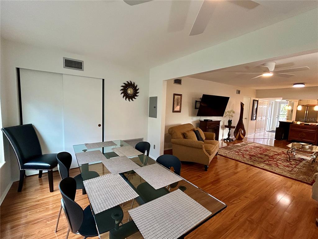 2436 Rhodesian Drive, Unit 42 Clearwater, FL 33763 - Photo 16 of 51