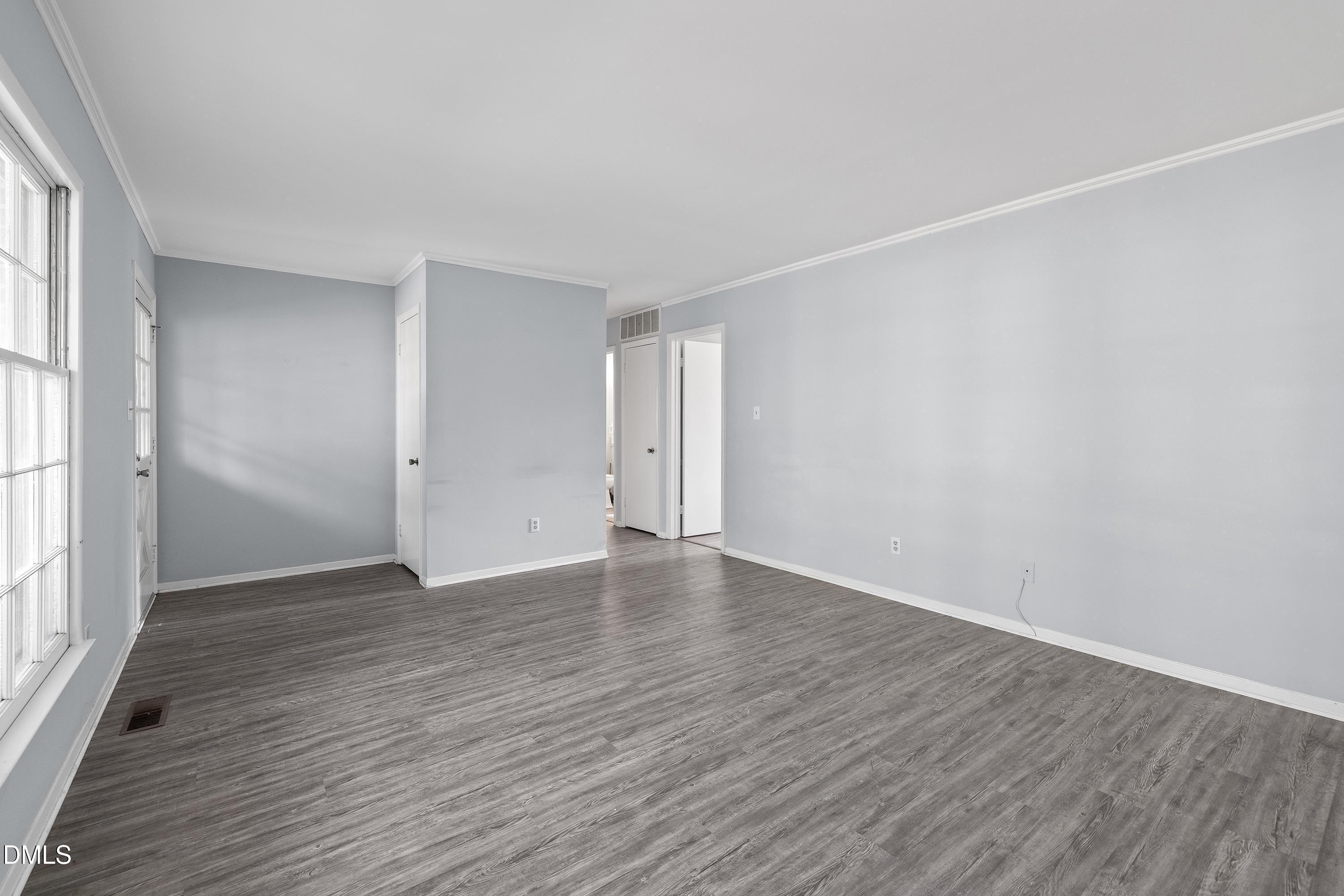 115 Wicklow Lane Durham, NC 27713 - Photo 6 of 28 115 Wicklow Living Room3