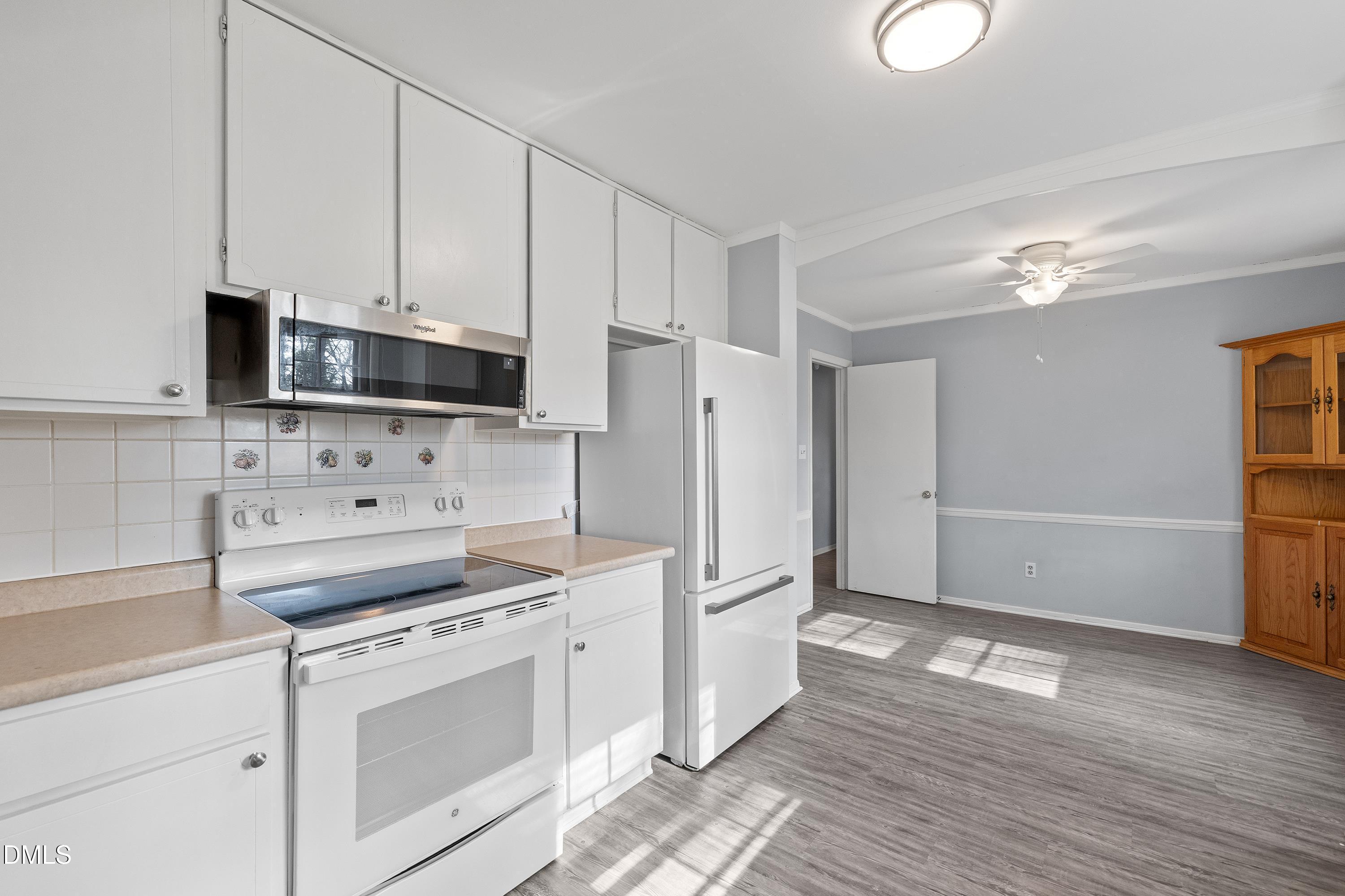 115 Wicklow Lane Durham, NC 27713 - Photo 10 of 28 115 Wicklow Kitchen4