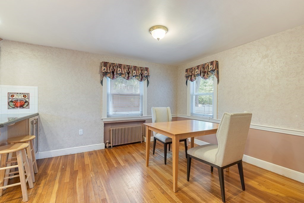 4 Duxbury Road Newton, MA 02459 - Photo 15 of 42