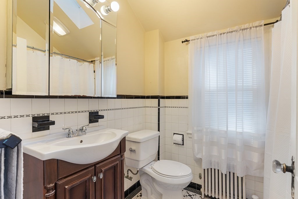 4 Duxbury Road Newton, MA 02459 - Photo 26 of 42