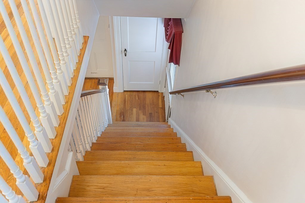 4 Duxbury Road Newton, MA 02459 - Photo 32 of 42