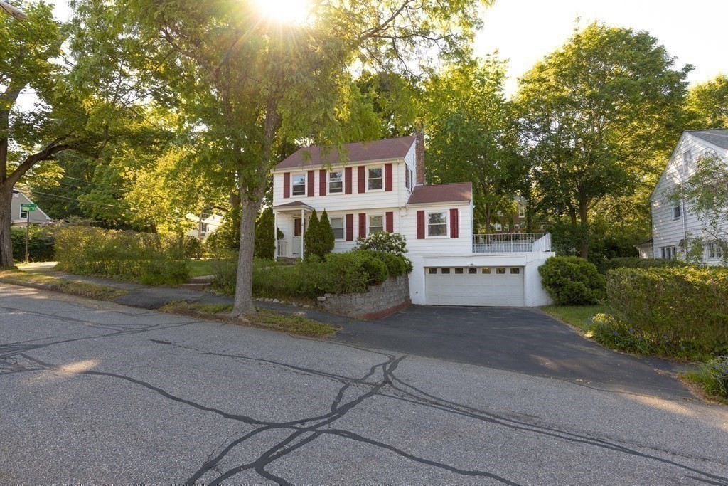 4 Duxbury Road Newton, MA 02459 - Photo 38 of 42