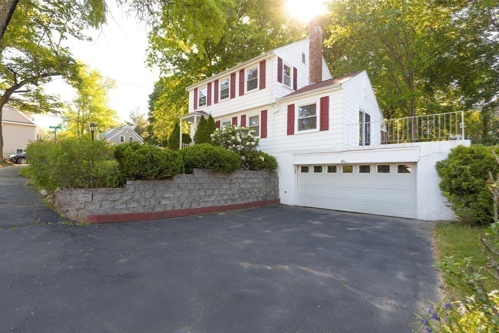 4 Duxbury Road Newton, MA 02459 - Photo 39 of 42