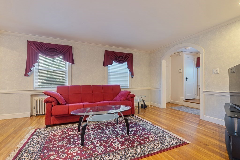 4 Duxbury Road Newton, MA 02459 - Photo 4 of 42