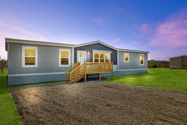 $289,000 | 3888 Sandusky Road, Whitesboro, TX 76273