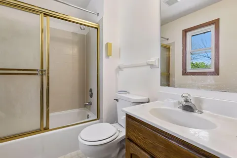 $465,000 | 17088 Hamilton Drive, Lakeville, MN 55044