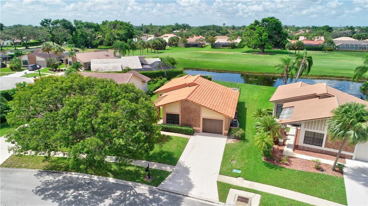 19589 Sea Pines Way Boca Raton, FL 33498 - Photo 3 of 44 Photo 3
