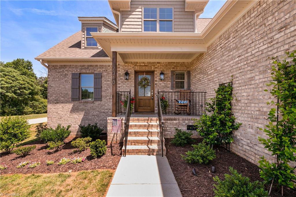 7310 Harkwood Trail Oak Ridge, NC 27310 - Photo 4 of 45