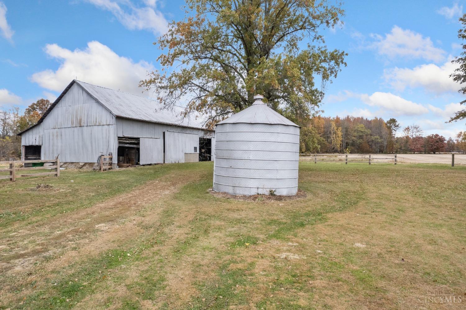 2902 Ireton Trees Road Bethel, OH 45106 - Photo 13 of 22