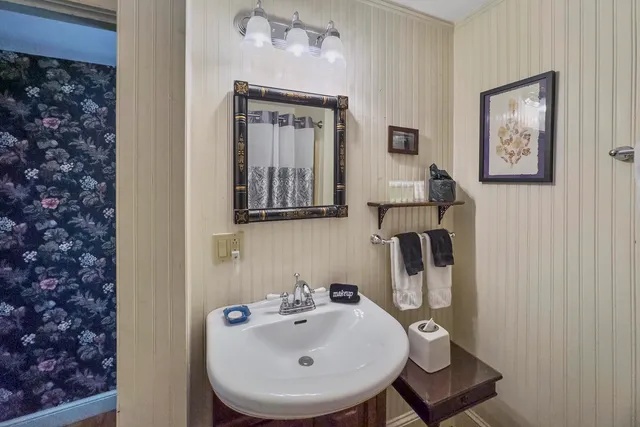 $1,350,000 | 84 Elm Street, Camden, ME 04843