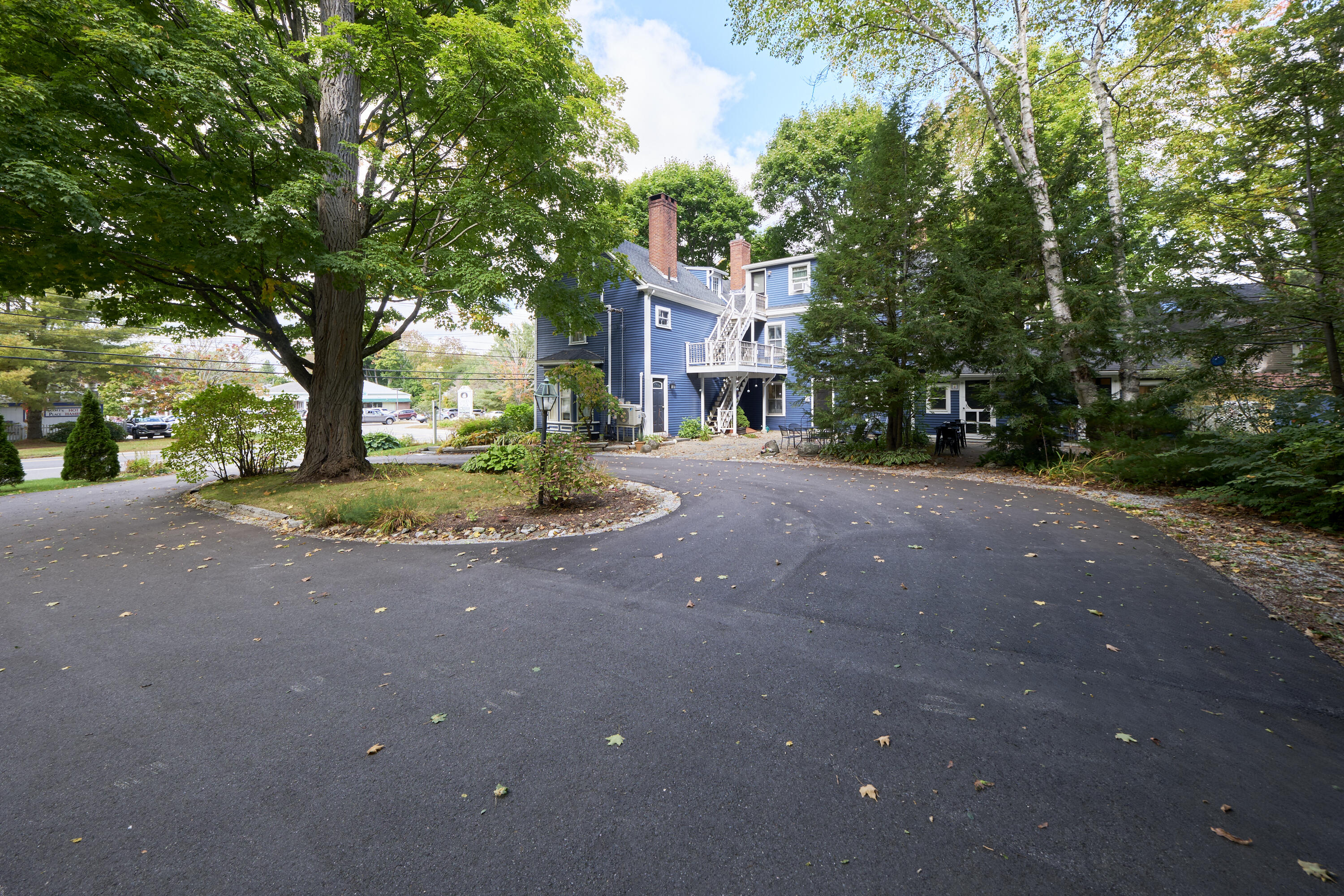 84 Elm Street Camden, ME 04843 - Photo 4 of 48 09- -The Elms - Camden - JAC