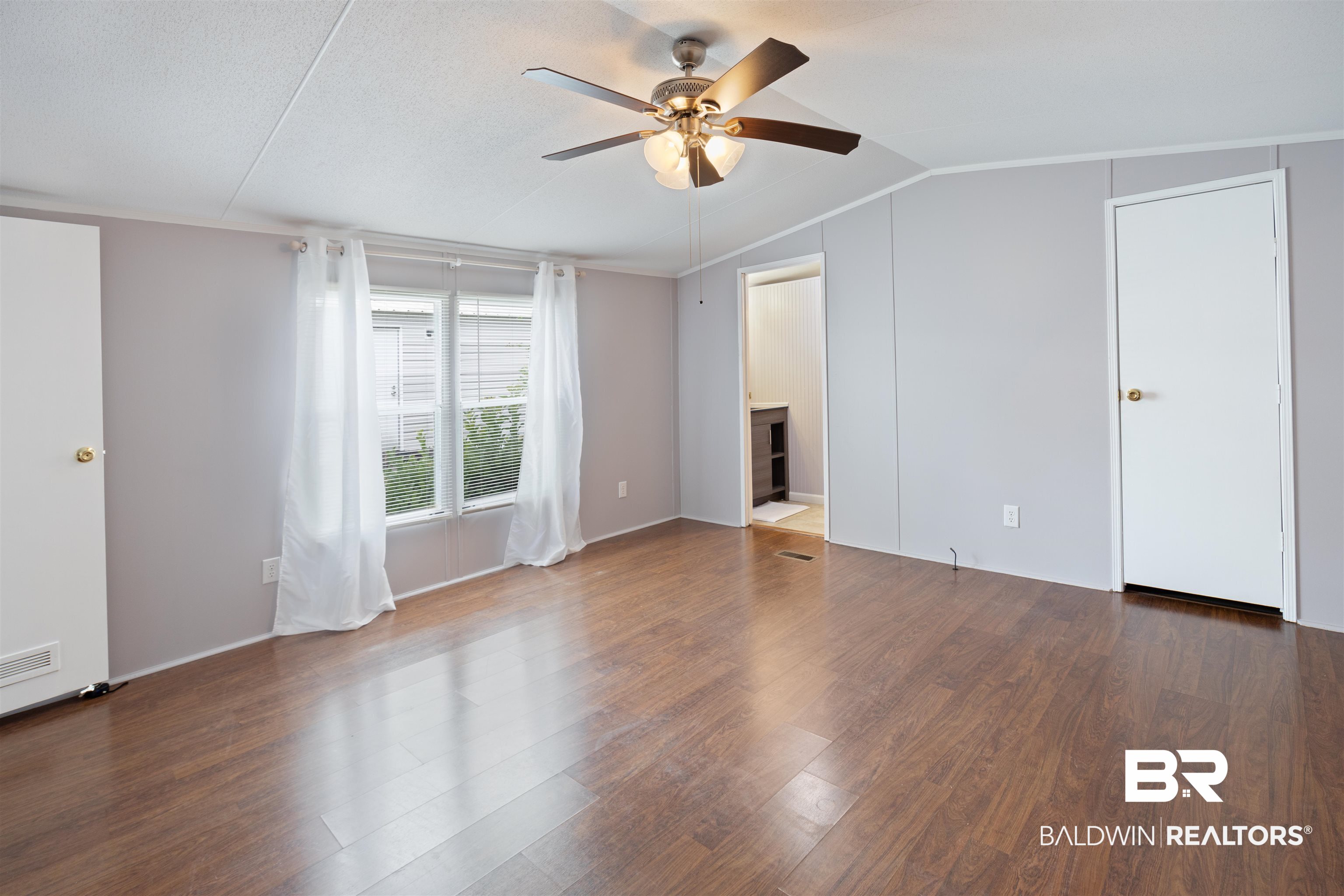 25351 Canal Road Orange Beach, AL 36561 - Photo 14 of 32 Gallery Image 14