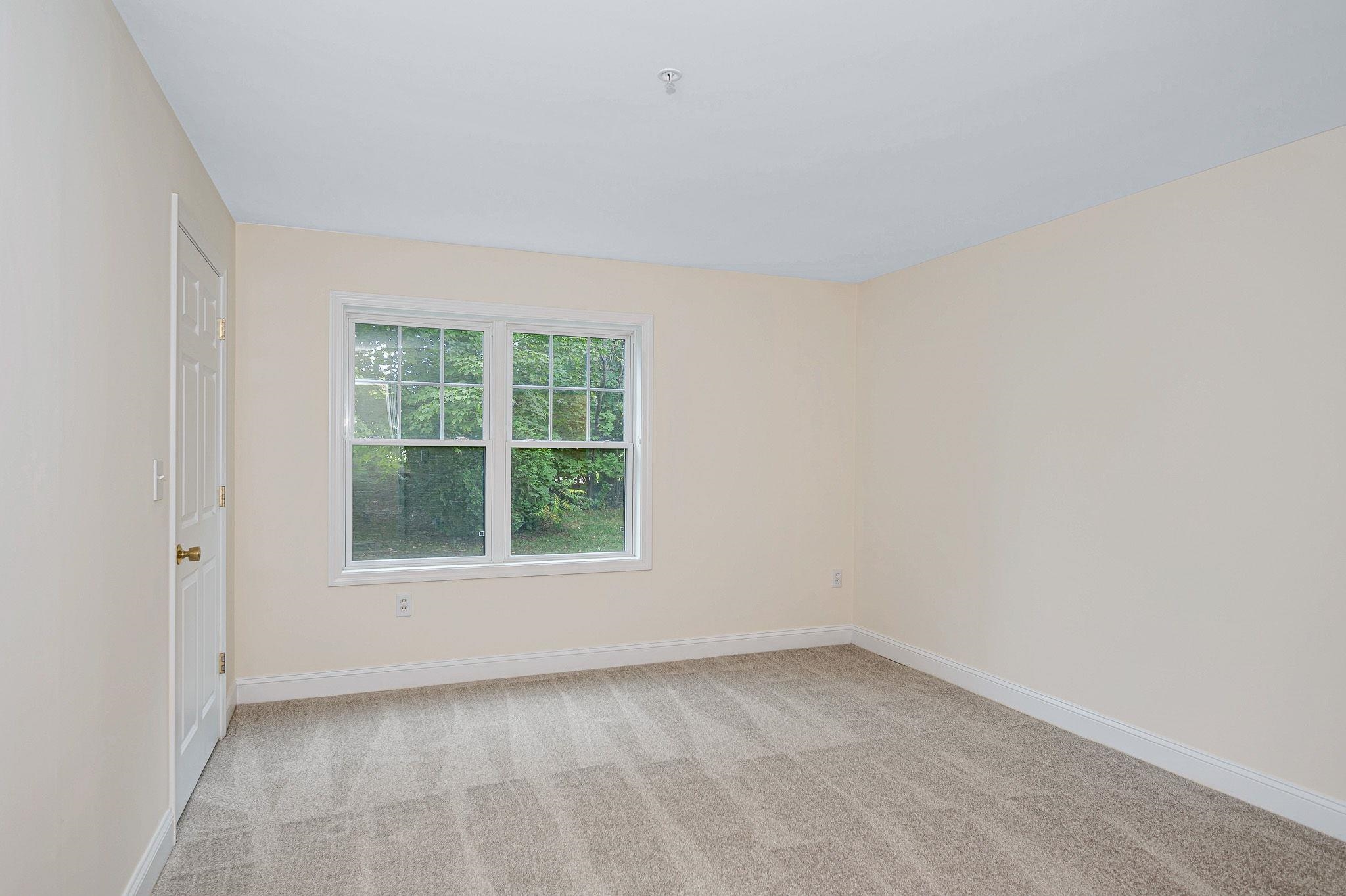 597 R Lafayette Road, Unit 103 Hampton, NH 03842 - Photo 13 of 40