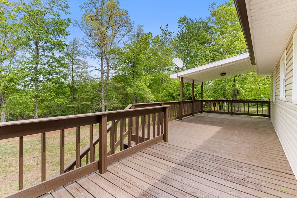 798 Edmonds Road Galax, VA 24333 - Photo 27 of 28 Gallery Image 27