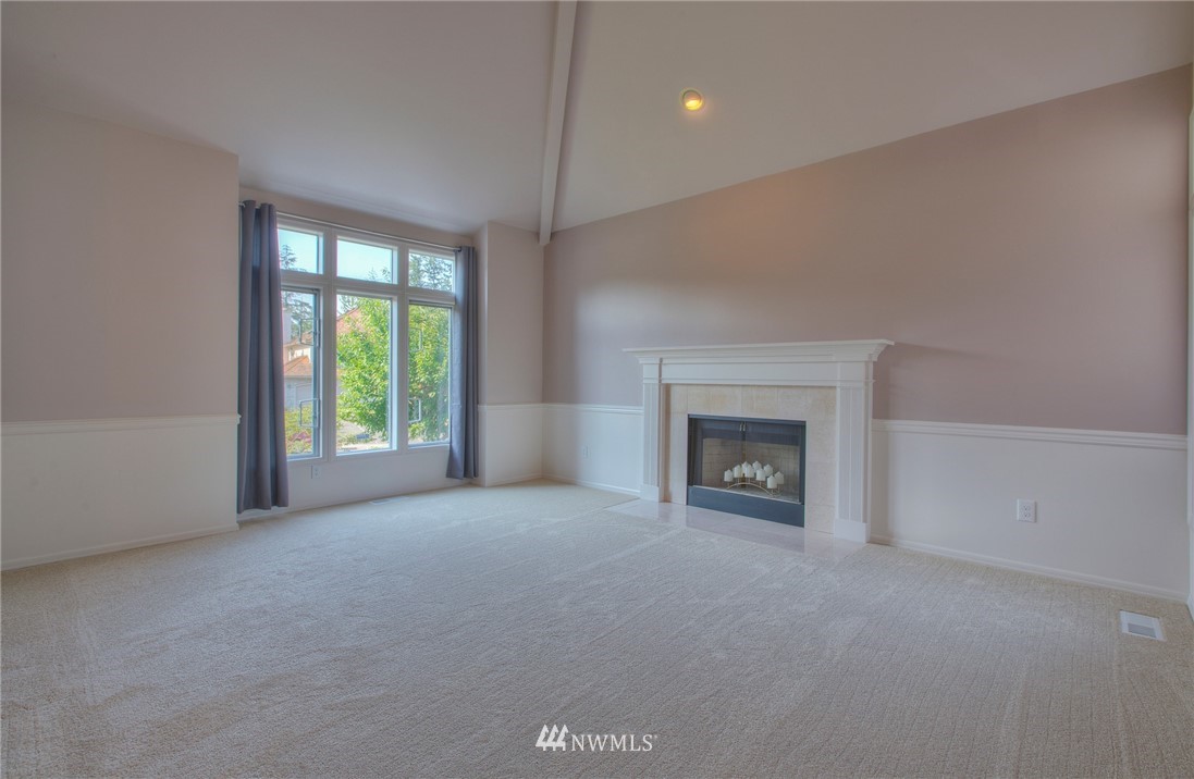 14512 Southeast 184th Place Renton, WA 98058 - Photo 4 of 24 Gallery Image 4