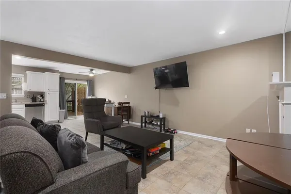 $245,000 | 3501 Northeast Austin Drive, Lee's Summit, MO 64064